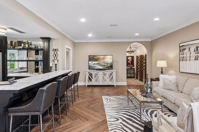 18482 Bearpath Trail, Eden Prairie, MN 55347