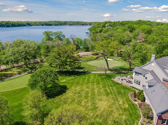 18482 Bearpath Trail, Eden Prairie, MN 55347