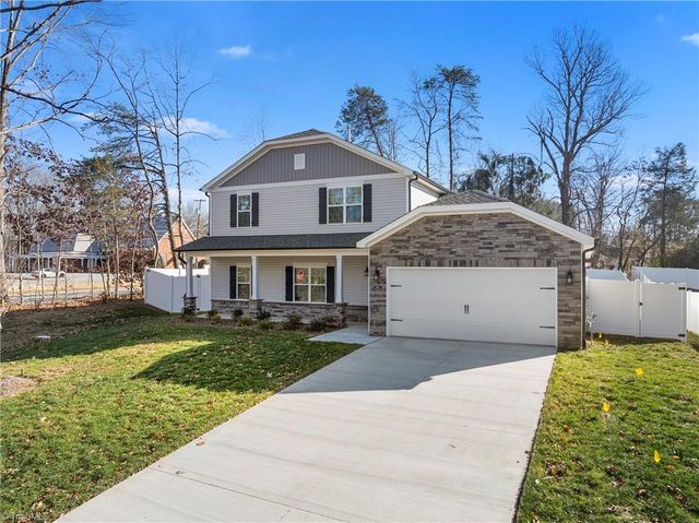 3051 Loch Drive, Winston-salem, NC 27106