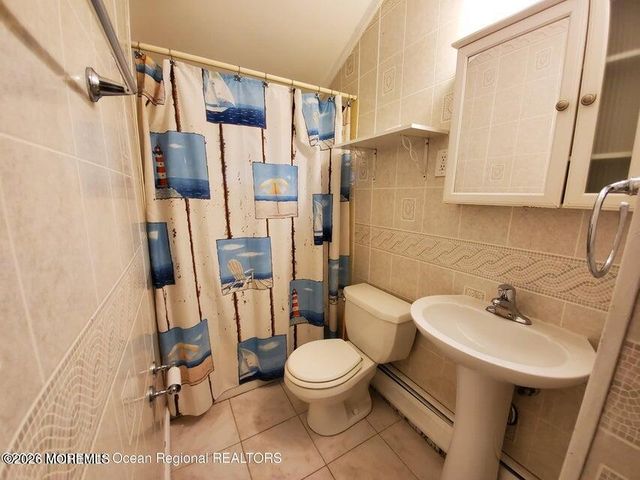 43 Shoreland Terrace, North Middletown, NJ 07748