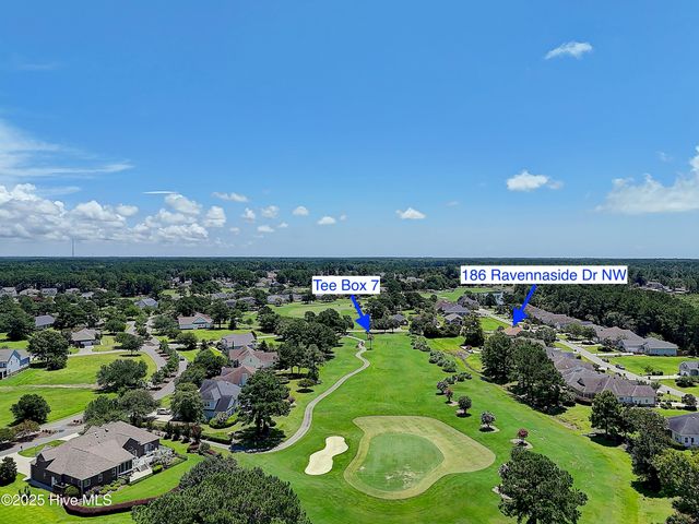 186 Ravennaside Drive, Calabash, NC 28467