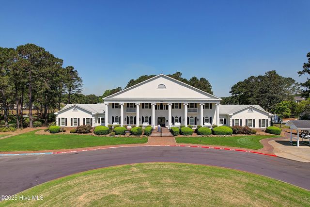 186 Ravennaside Drive, Calabash, NC 28467