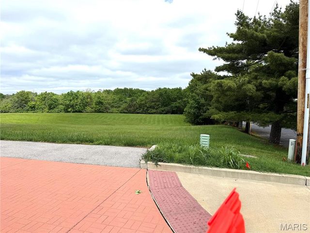 16815 Manchester Road, Wildwood, MO 63040