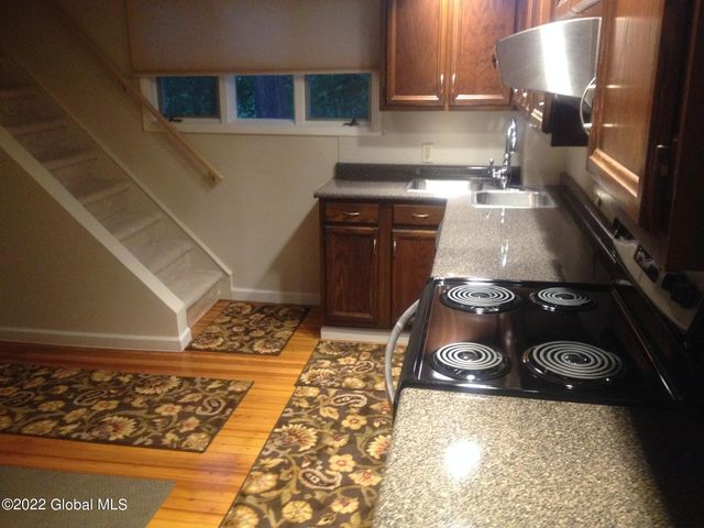 36 The Concourse, Bethlehem, NY 12203