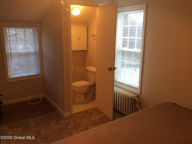 36 The Concourse, Bethlehem, NY 12203