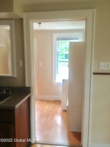 36 The Concourse, Bethlehem, NY 12203