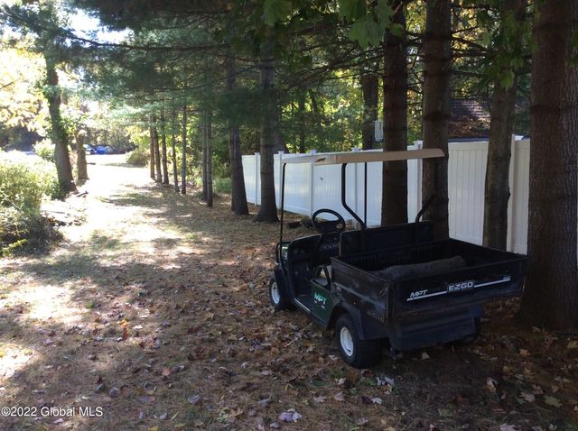 36 The Concourse, Bethlehem, NY 12203