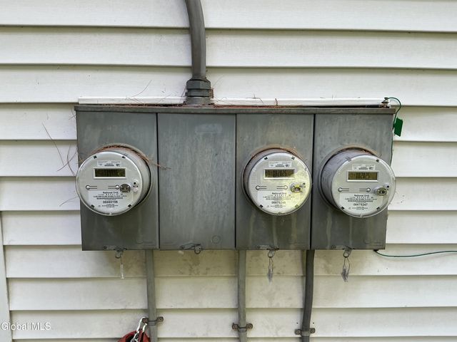 36 The Concourse, Bethlehem, NY 12203