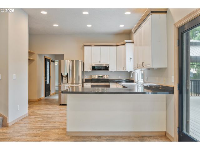 103 CARROLLS Ave, Carrolls, WA 98609