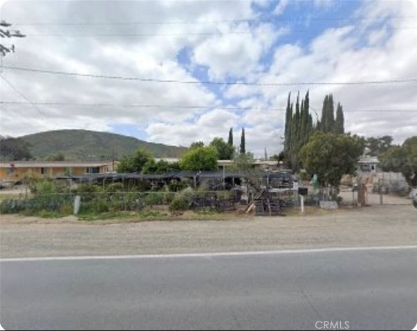 26635 Winchester, Hemet, CA 92545