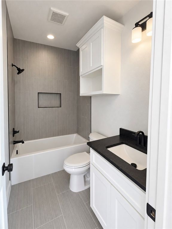 2103 Zebrina Court, Bryan, TX 77807 — photo 4