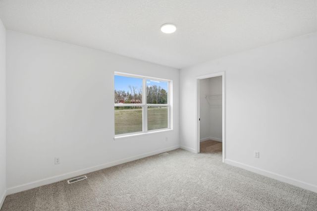 22361 Isla Way, Rogers, MN 55374