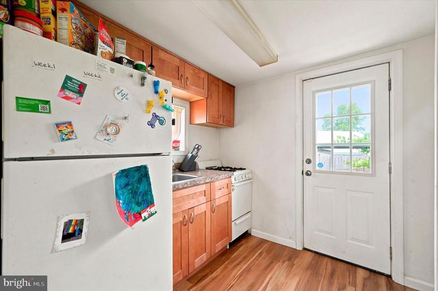 3 NORWOOD DR, Marcus Hook, PA 19061