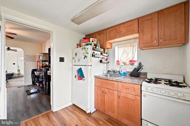 3 NORWOOD DR, Marcus Hook, PA 19061