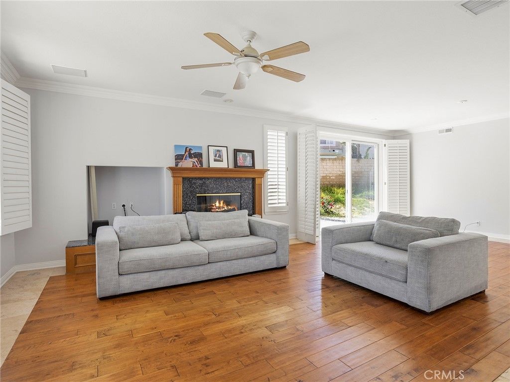 Image 16 of property listing at 20316 Wynfreed Lane, Porter Ranch, CA 91326