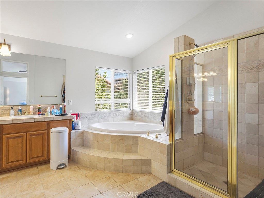 Image 27 of property listing at 20316 Wynfreed Lane, Porter Ranch, CA 91326