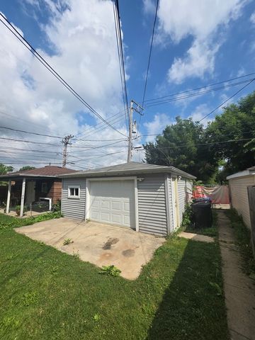 1516 W 72nd Street, Chicago, IL 60636