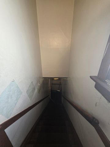 1516 W 72nd Street, Chicago, IL 60636