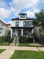1516 W 72nd Street, Chicago, IL 60636