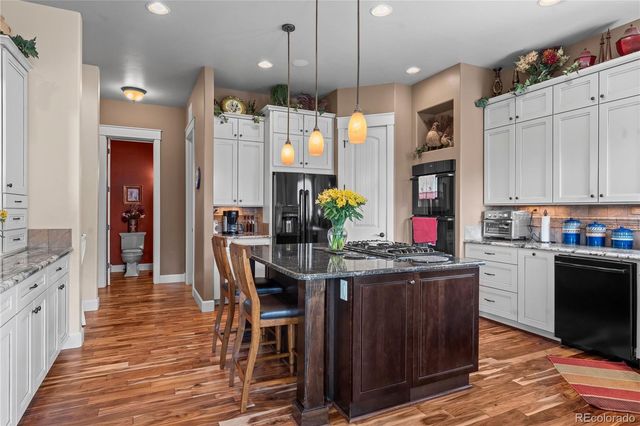 8465 Aspenglow Lane, Cascade, CO 80809