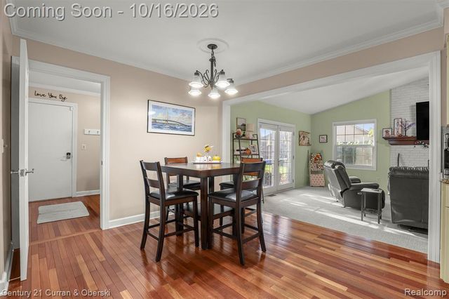 15562 N Royal Doulton Boulevard, Clinton Township, MI 48038