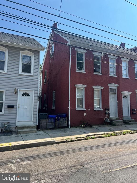 354 BEECH ST, Pottstown, PA 19464