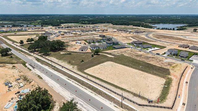 204 STREAMWATER WAY, Groveland, FL 34736