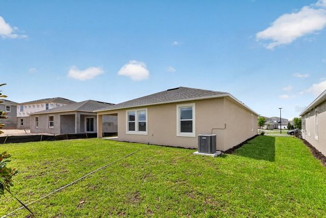 204 STREAMWATER WAY, Groveland, FL 34736