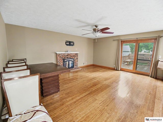 6613 S 139 Circle, Omaha, NE 68137