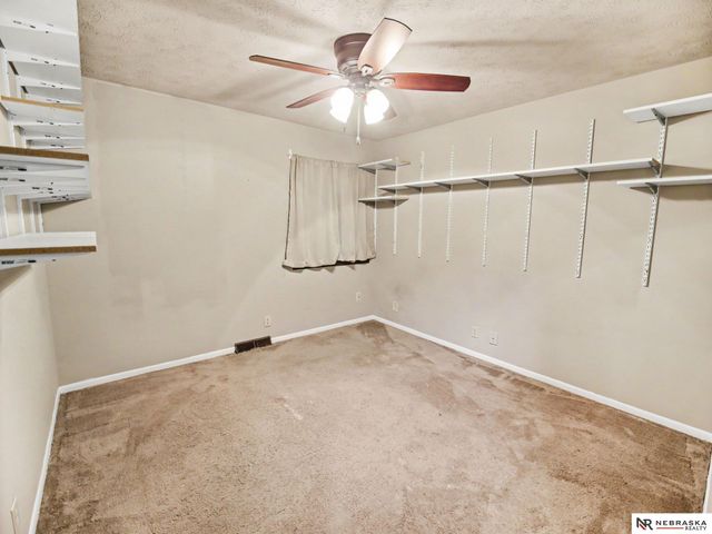 6613 S 139 Circle, Omaha, NE 68137