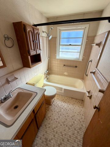 102 Lee Street, Centerville, GA 31028