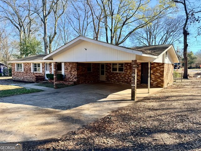 102 Lee Street, Centerville, GA 31028