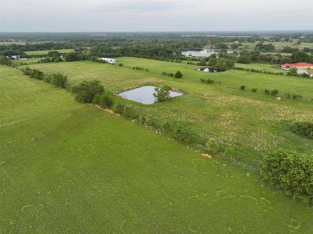 3093 3504, Wills Point, TX 75169
