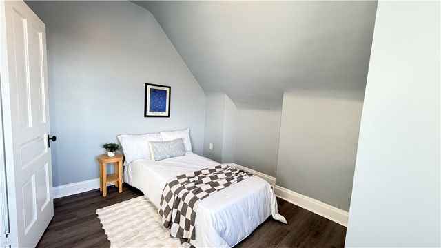 244 S Mathilda St, Friendship Park, PA 15224