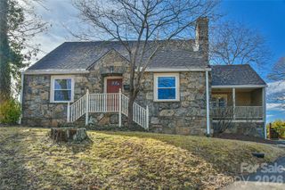 37 Buchanan Place, Asheville, NC 28801