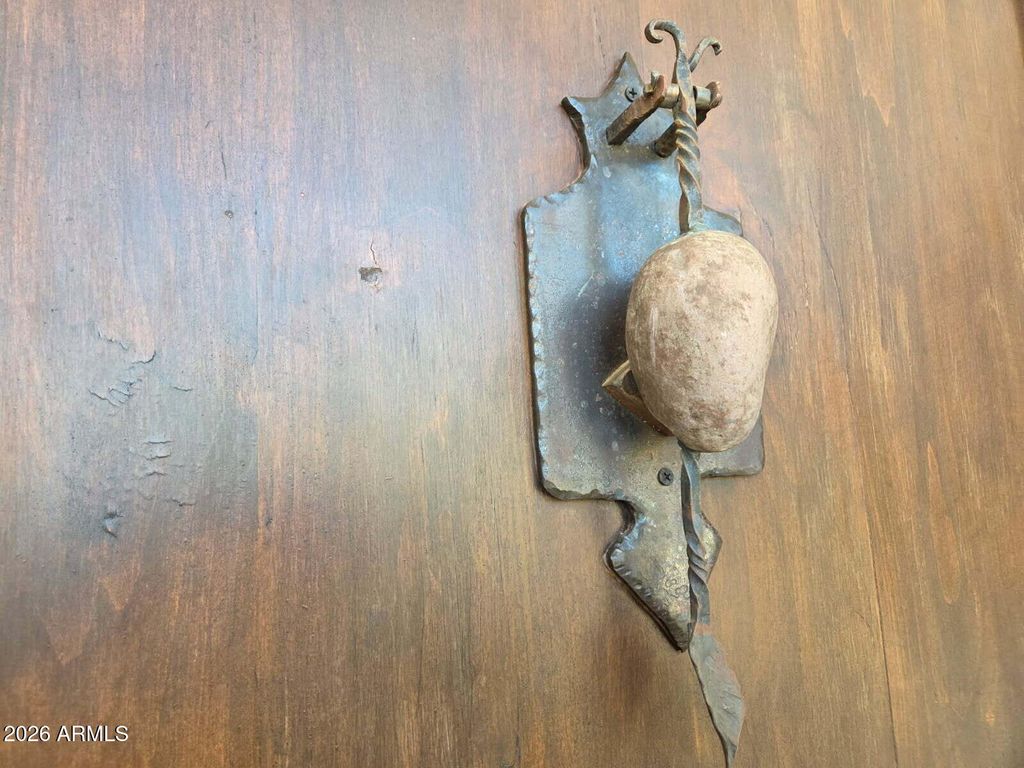 Image 14 of property listing at 14007 E BAJADA Drive, Scottsdale, AZ 85262