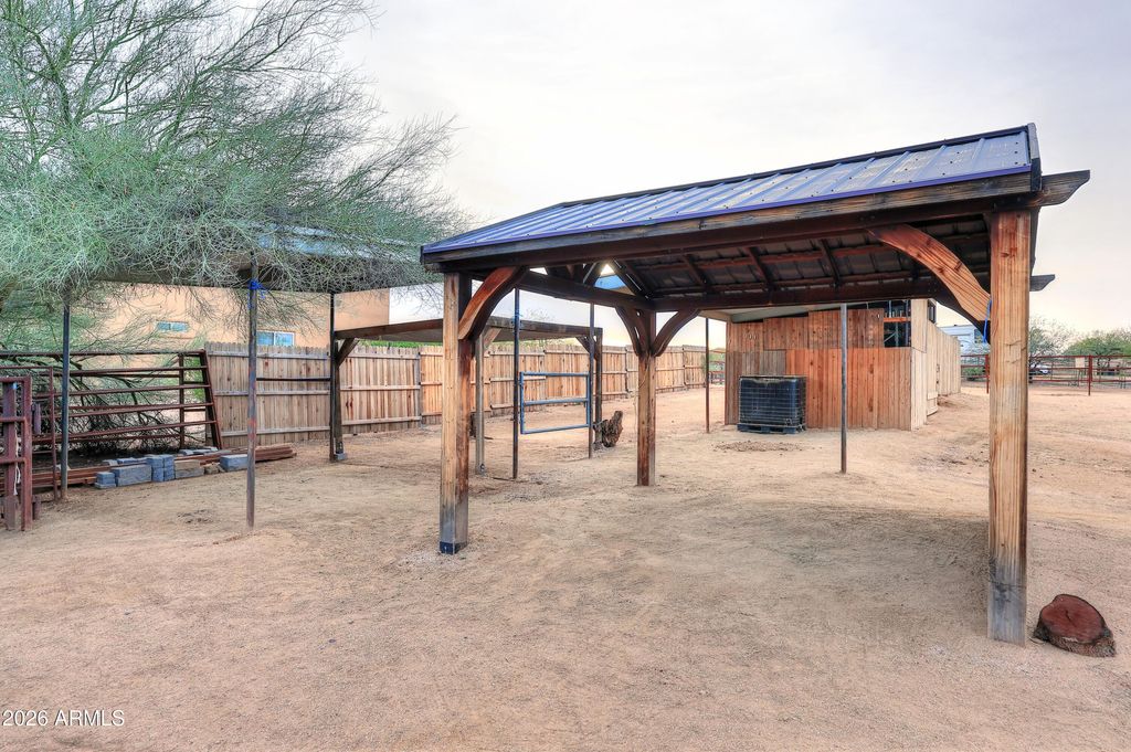 Image 35 of property listing at 14007 E BAJADA Drive, Scottsdale, AZ 85262