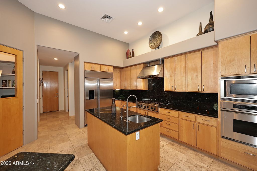 Image 51 of property listing at 14007 E BAJADA Drive, Scottsdale, AZ 85262