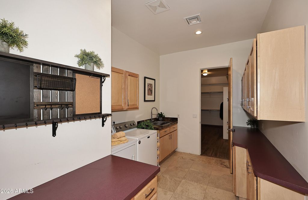 Image 72 of property listing at 14007 E BAJADA Drive, Scottsdale, AZ 85262