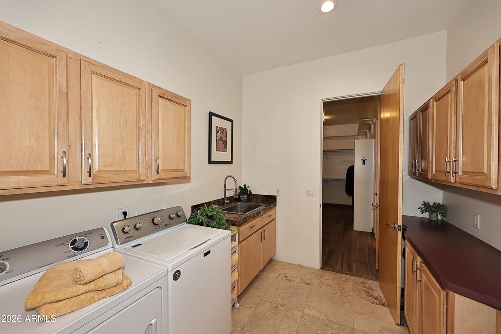 Image 73 of property listing at 14007 E BAJADA Drive, Scottsdale, AZ 85262