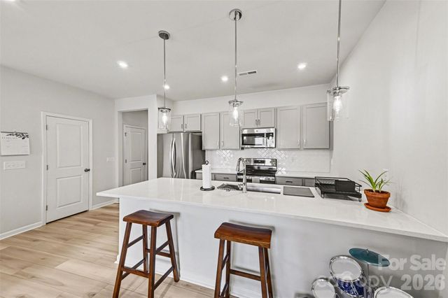 3132 Hutton Gardens Lane, Charlotte, NC 28269