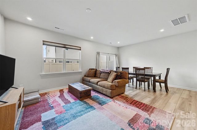 3132 Hutton Gardens Lane, Charlotte, NC 28269