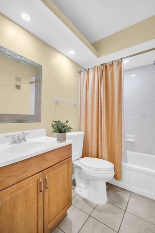 2700 NEBRASKA AVENUE 5-205, Palm Harbor, FL 34684