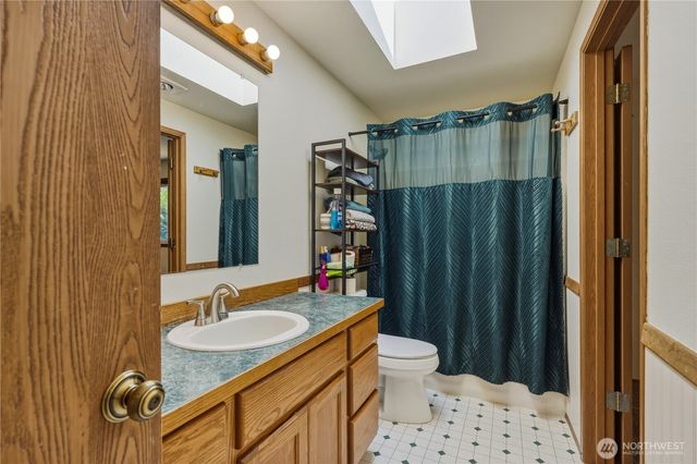 1486 Pilchuck Drive, Camano Island, WA 98282