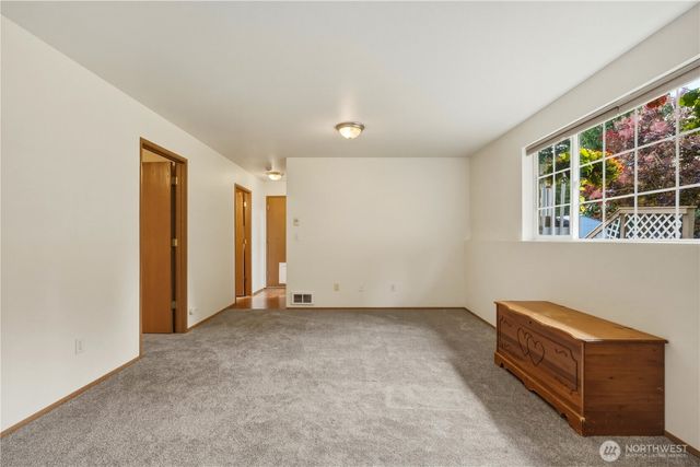 1486 Pilchuck Drive, Camano Island, WA 98282