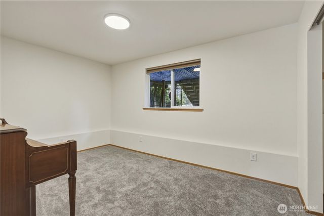1486 Pilchuck Drive, Camano Island, WA 98282