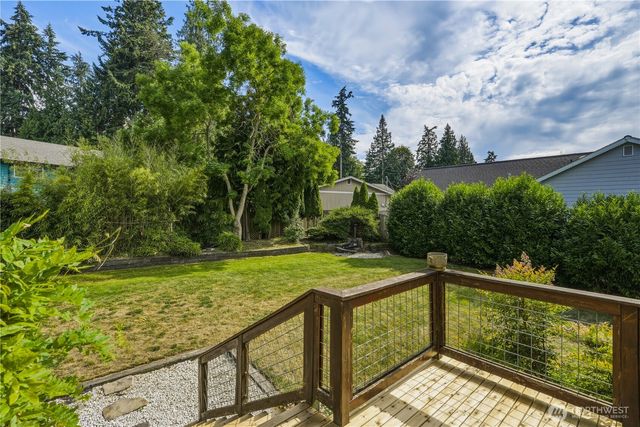 1486 Pilchuck Drive, Camano Island, WA 98282