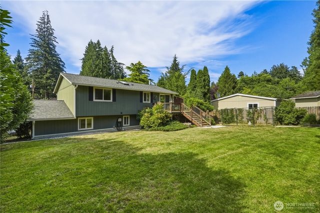 1486 Pilchuck Drive, Camano Island, WA 98282