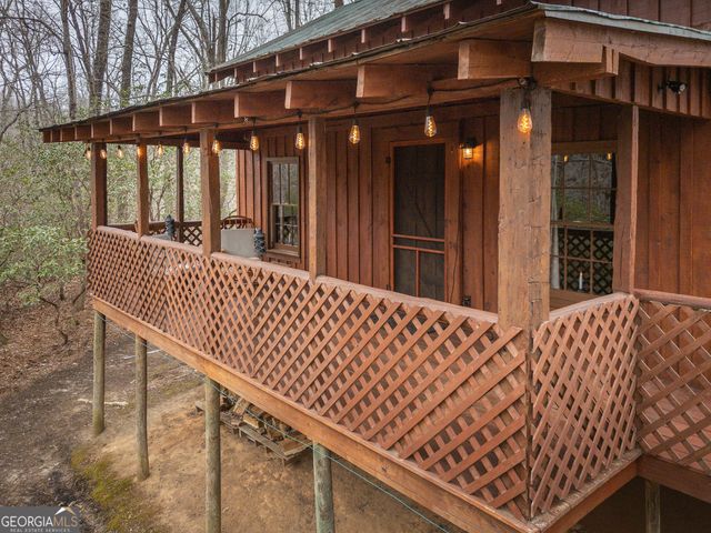 239 Pebble Lane, Cleveland, GA 30528