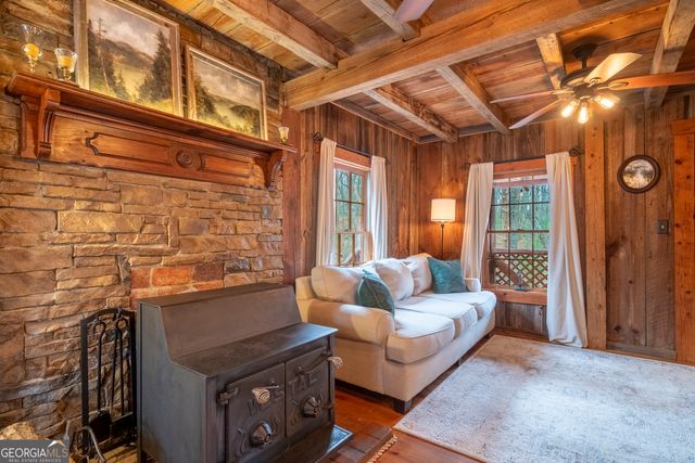 239 Pebble Lane, Cleveland, GA 30528
